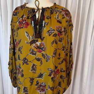 Johnny Was Workshop Gold Floral Print Women's Top